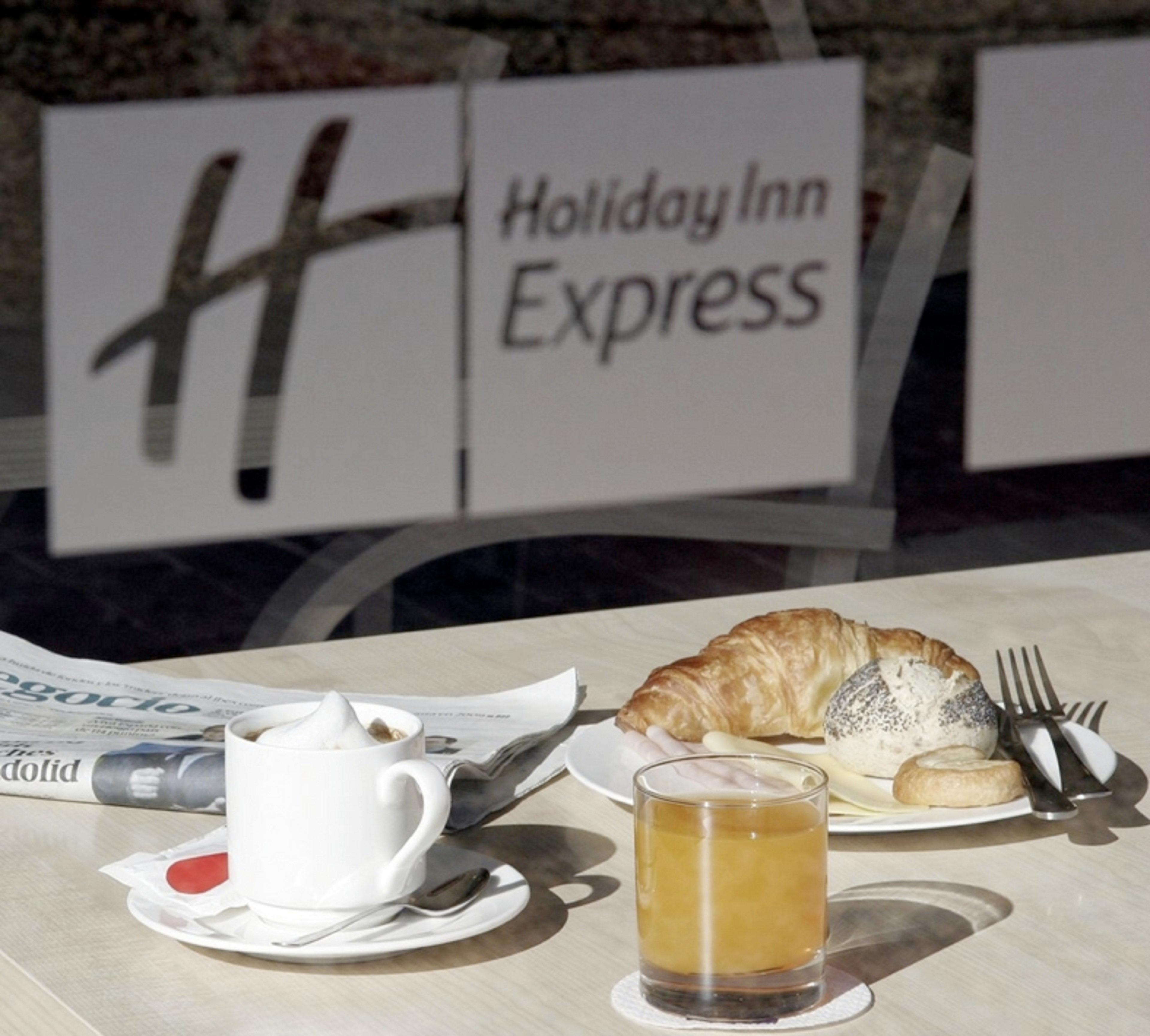 Hotel Holiday Inn Express Madrid-Rivas By Ihg Restoran gambar