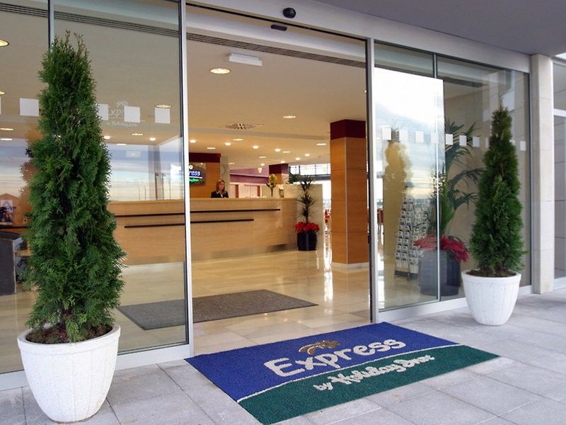 Hotel Holiday Inn Express Madrid-Rivas By Ihg Luaran gambar