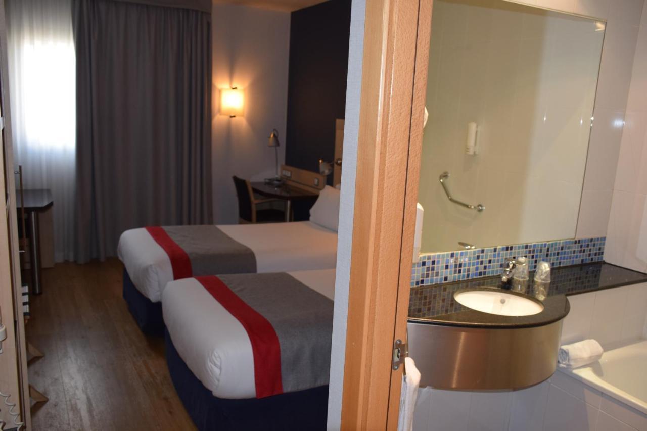 Hotel Holiday Inn Express Madrid-Rivas By Ihg Luaran gambar