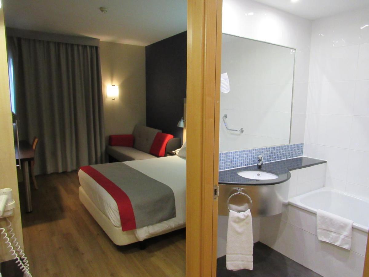 Hotel Holiday Inn Express Madrid-Rivas By Ihg Luaran gambar